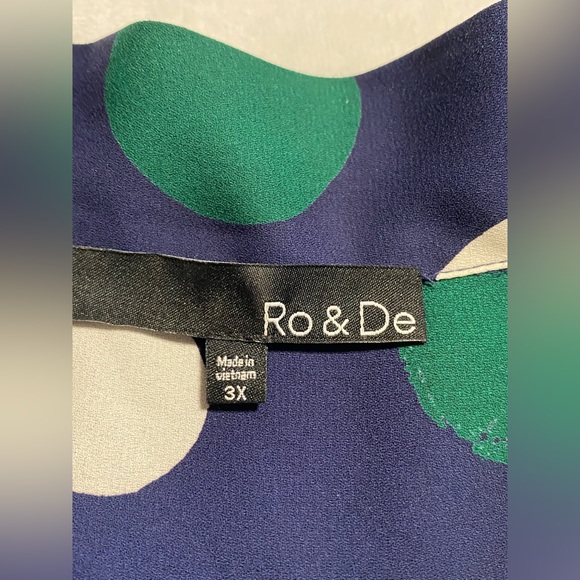 Ro & De Polka Dot Tie Neck Button Front Blouse - Picture 5 of 10